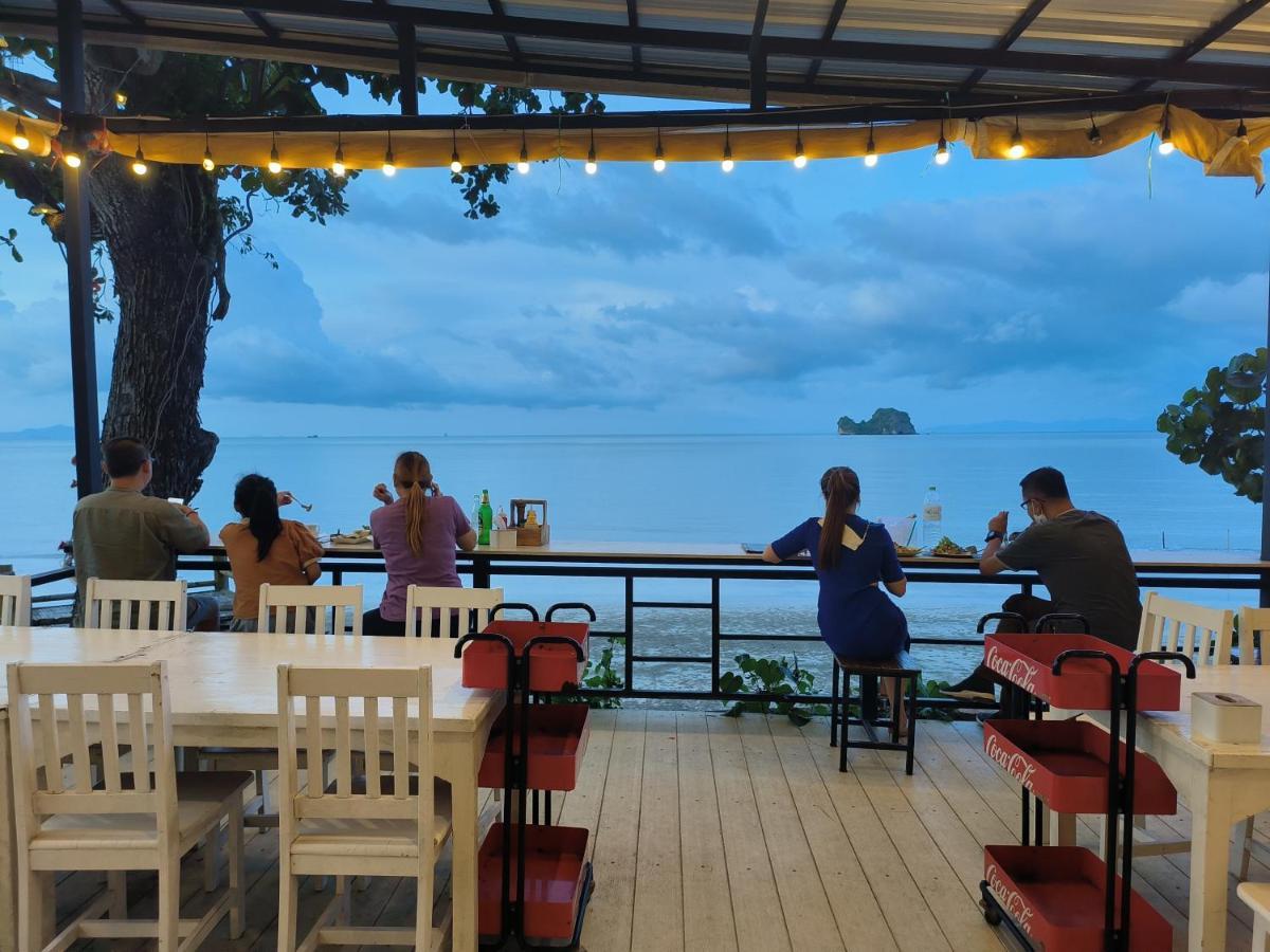 Hotel Nangkam Boutique Donsak Ban Pheng Krong Esterno foto