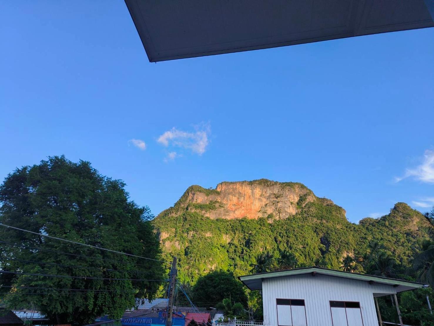 Hotel Nangkam Boutique Donsak Ban Pheng Krong Esterno foto