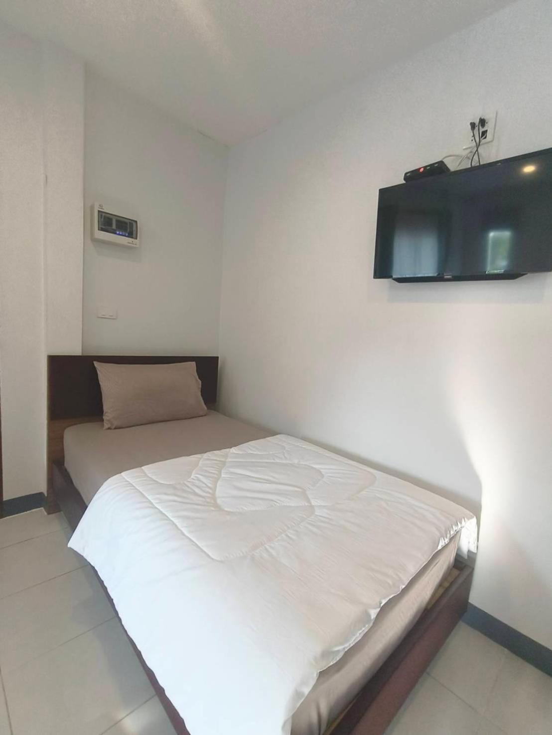 Hotel Nangkam Boutique Donsak Ban Pheng Krong Esterno foto
